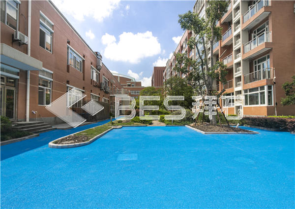 華師大附屬二中