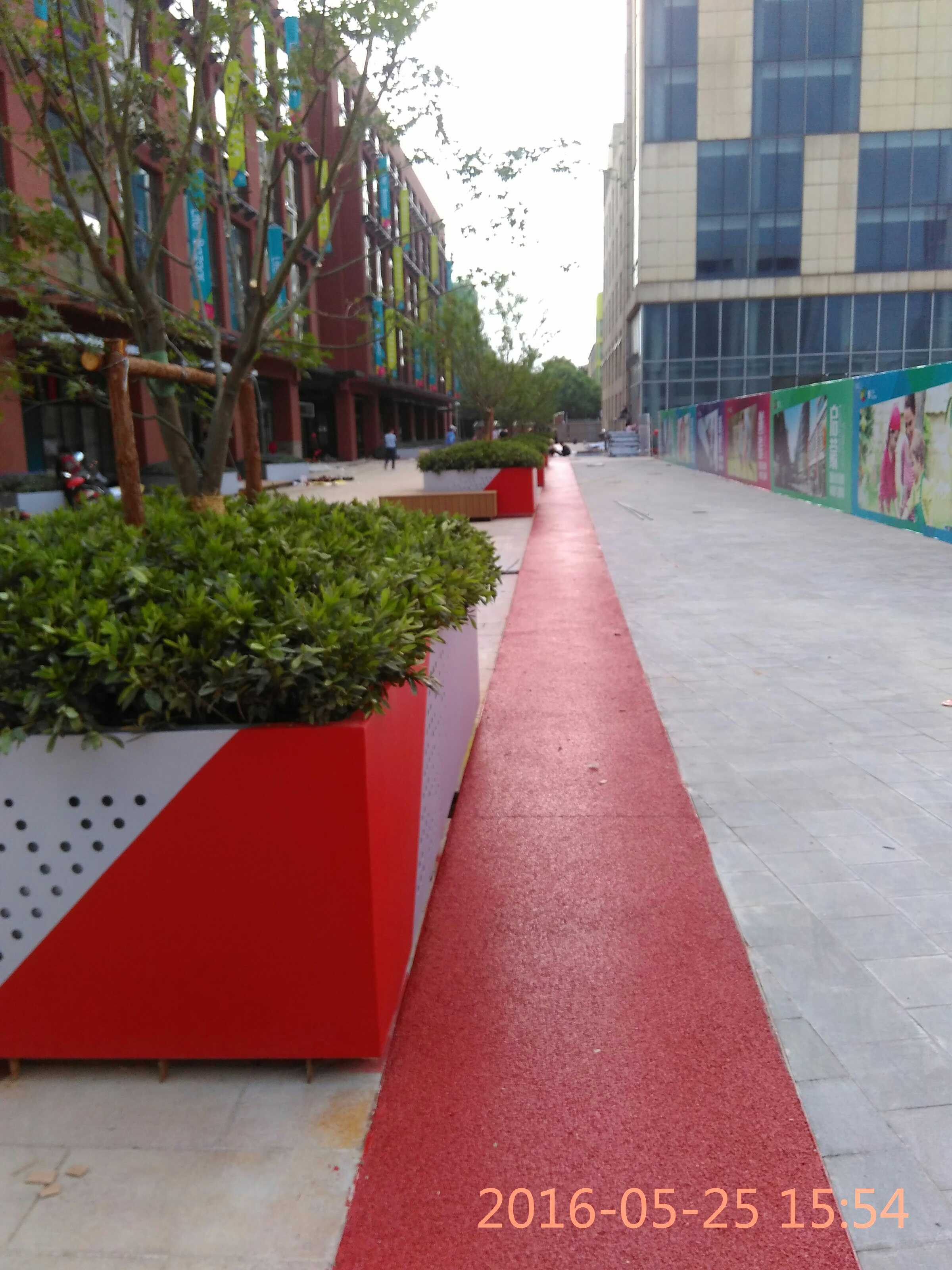 上海花橋透水路面工程 上海花橋透水路面工程